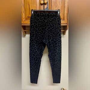 Balance Athletica Black Leopard Print Leggings EUC!